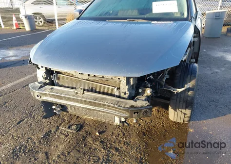 2018 Volkswagen Jetta 1.4T S из США, поврежденный, VIN 3VW2B7AJ5JM260585